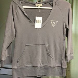 New guess hooded 3/4 sleeve top small